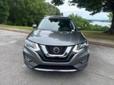 Used 2018 Nissan Rogue SL image 2