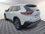 Used 2021 Nissan Rogue SV image 4