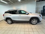 Certified 2022 GMC Terrain SLE w/ Driver Convenience Package image 6