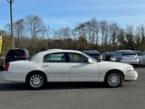 Used 2006 Lincoln Town Car Signature image 5