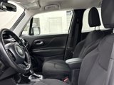 Used 2018 Jeep Renegade Altitude w/ UConnect 8.4 Nav Group image 4
