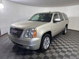 Used 2013 GMC Yukon XL SLT image 3