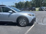 Used 2020 Subaru Outback Premium image 5