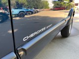 Used 2000 Jeep Cherokee Sport image 6