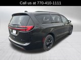 New 2025 Chrysler Pacifica Select image 5