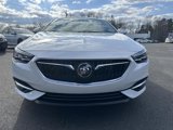 Used 2019 Buick Regal Essence w/ Driver Confidence Package I image 2