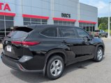 Used 2023 Toyota Highlander LE image 5