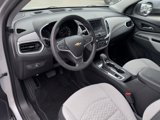 Used 2022 Chevrolet Equinox LS image 2