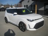 Used 2023 Kia Soul GT-Line image 2