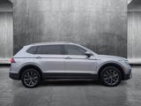 Used 2022 Volkswagen Tiguan SE image 4