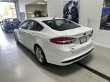 Used 2018 Ford Fusion SE w/ Fusion SE Technology Package image 5