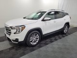 Used 2022 GMC Terrain SLT w/ Tech Package image 2