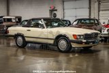 Used 1987 Mercedes-Benz 560 SL image 3