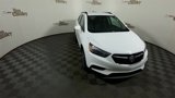 Used 2022 Buick Encore Preferred image 3