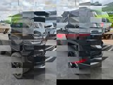 Used 2023 Jeep Grand Cherokee L Laredo image 5