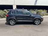 Used 2017 Volkswagen Tiguan Sport image 3