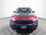 Used 2019 Jeep Cherokee Trailhawk image 3