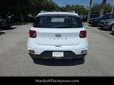 Used 2023 Hyundai Venue SEL image 4