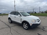 Used 2012 Chevrolet Captiva Sport LS image 2