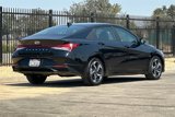 Used 2023 Hyundai Elantra SEL w/ Convenience Package image 5