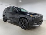 Used 2019 Jeep Cherokee Latitude Plus image 2