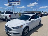 Used 2017 Ford Fusion SE image 2