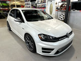 Used 2016 Volkswagen Golf R 4-Door image 3