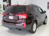 Used 2015 Kia Sorento LX image 4