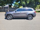 Used 2017 Jeep Grand Cherokee Limited image 2