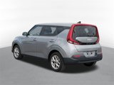 Used 2022 Kia Soul LX w/ Technology Package image 4
