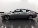 Used 2023 Nissan Altima 2.5 SV image 5