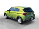 Certified 2023 Hyundai Venue SE image 3