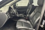 Certified 2023 Porsche Macan image 5