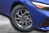 Used 2024 Hyundai Elantra SEL image 3