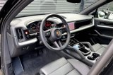 Certified 2025 Porsche Cayenne image 4