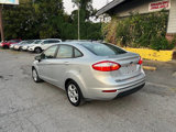 Used 2014 Ford Fiesta SE image 3