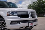 Used 2017 Lincoln Navigator Select image 2