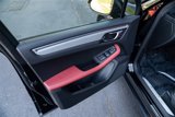 Used 2020 Porsche Macan Turbo image 6