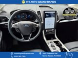 Used 2024 Ford Edge SEL image 5