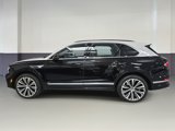 Used 2021 Bentley Bentayga image 3