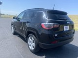 Used 2021 Jeep Compass Latitude image 3