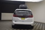 New 2025 Chrysler Pacifica Select image 5