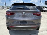 Used 2023 Alfa Romeo Stelvio Sprint image 4