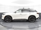 New 2025 INFINITI QX60 Luxe image 3
