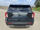 Certified 2022 Ford Explorer XLT w/ Equipment Group 202A image 3
