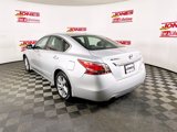 Used 2015 Nissan Altima 2.5 SL w/ Technology Package image 2