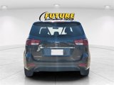 Used 2015 Kia Sedona LX w/ LX Convenience Package image 4