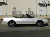 Used 1993 Cadillac Allante image 3