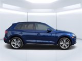 Used 2019 Audi Q5 Prestige w/ Prestige Package image 2