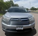 Used 2016 Toyota Highlander XLE image 2